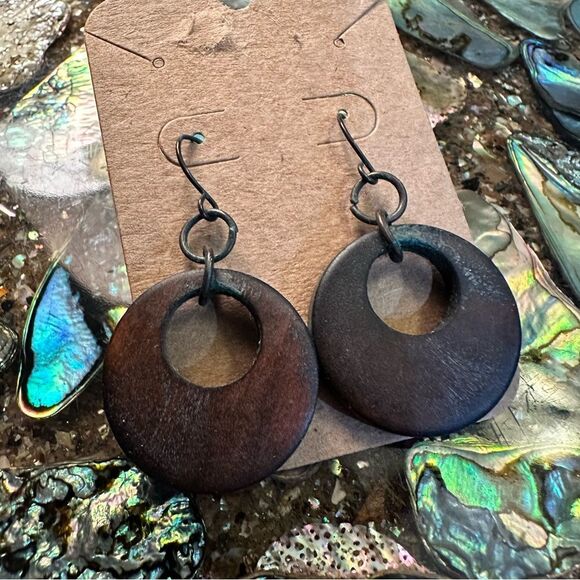 Boho Wooden Circle Dangle Earrings – Vintage Vibe - Picture 1 of 7